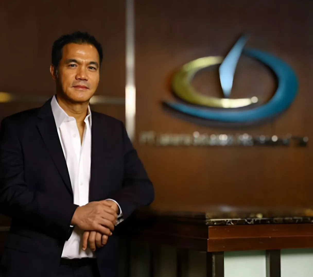 Jefri Darmadi — President Director
